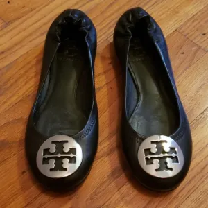 Tory Burch Reva Black Leather Flats