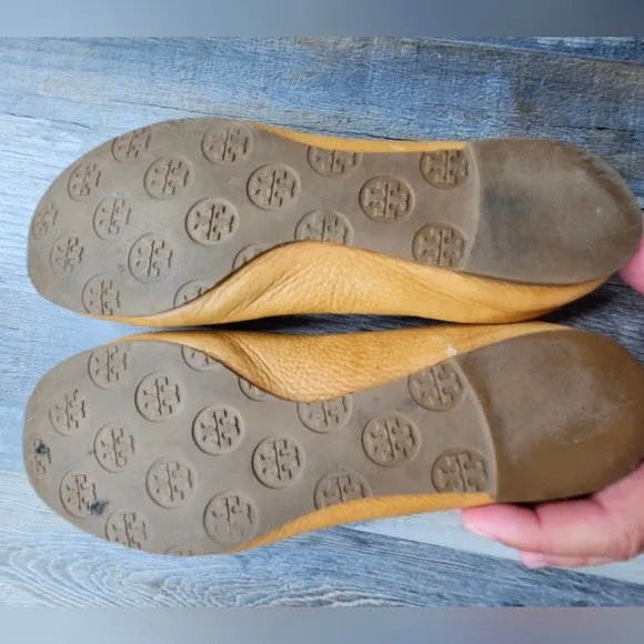 Tory Burch Reva Flats Brown Women's 7