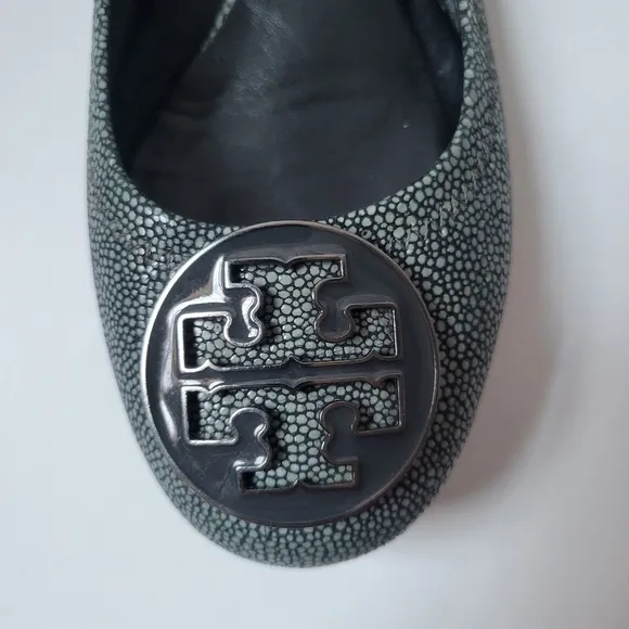 Tory burch Reva Flats leather Ballet flats  size 7M.