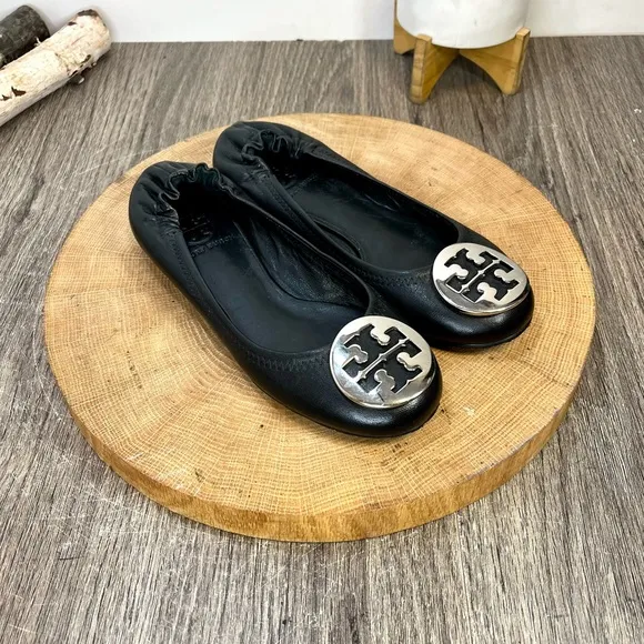 *Tory Burch | Reva Leather Ballet Flats with Silver Logo Medallion Size 4