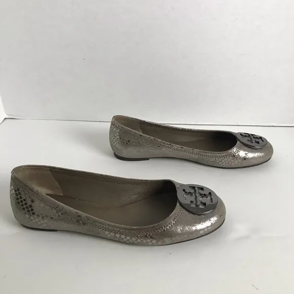 Tory Burch Reva Pewter Snake Silver Emblem Logo Leather Ballet Flats Womens Sz 8
