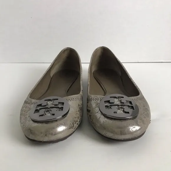 Tory Burch Reva Pewter Snake Silver Emblem Logo Leather Ballet Flats Womens Sz 8