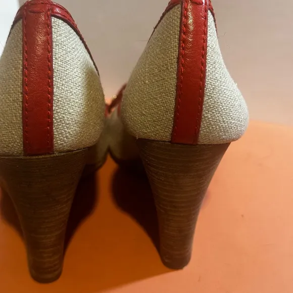 TORY BURCH Size 10 M Amanda Peep Toe Red / Orange and Beige Wedge Heels