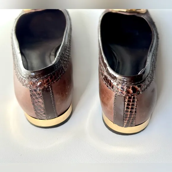 Tory Burch Snakeskin and Leather Flats, Oversized Gold Logo, size 7.5