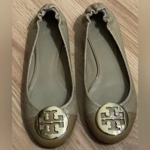 Tory Burch Tan Leather Reva flats size 7M​​​