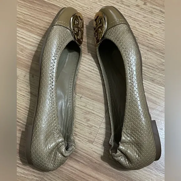 Tory Burch Tan Leather Reva flats size 7M​​​