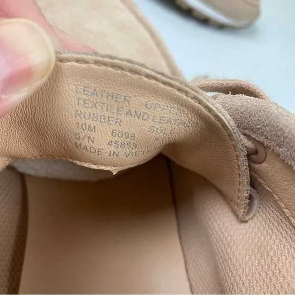 Tory Burch Tory Sport Blush Suede Chukka Trainer Boots Size 10M Lace Up Pink