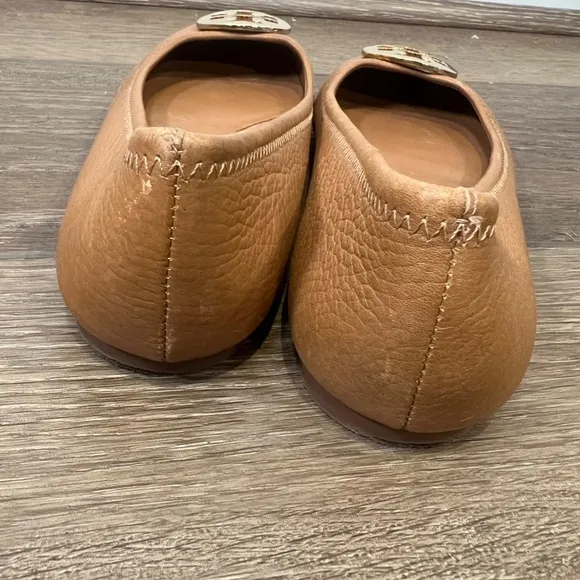 Tory Burch Tumbled Leather Reva Ballet Flats Royal Tan/Gold Size 8