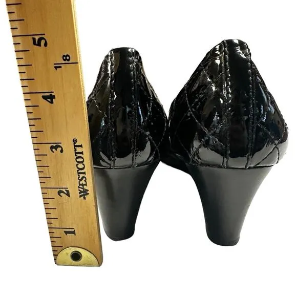 Tory Burch Wedges Womens 7 Black Quilted Patent Leather Quinn Logo Shoes
