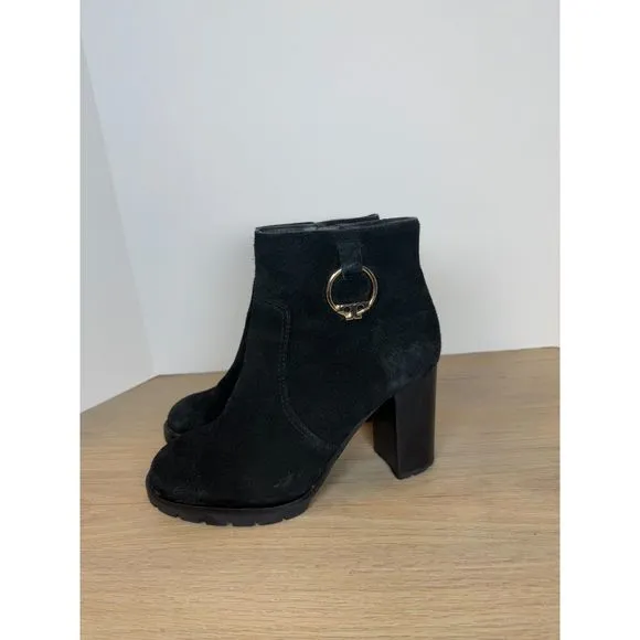 Tory Burch Women's 40999 Size 7.5M Green Sophia Suede Ankle Bootie Lug Sole