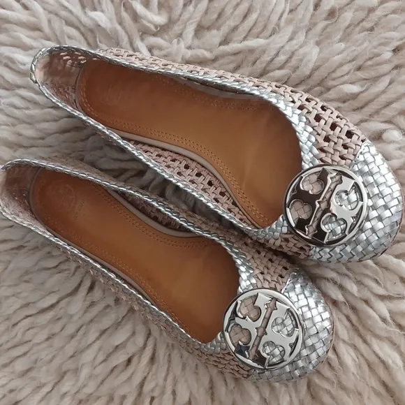 Tory Burch  woven leather flats
