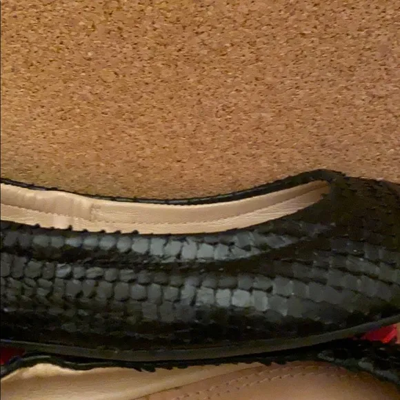 Tory Burch York Snake Print  flats , size 51/2M