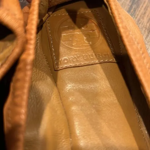 Tory Burch tan leather flats size 8.5 GUC shows signs of wear but overall good