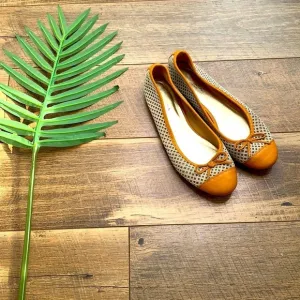 TOSCA BLU Tan Weaved Leather Bow Flats 39