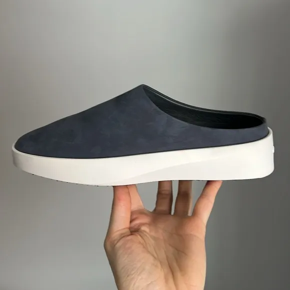 Tried on once Wolf &amp; Shepherd cruise mules slip-on shoes blue suede leather 6