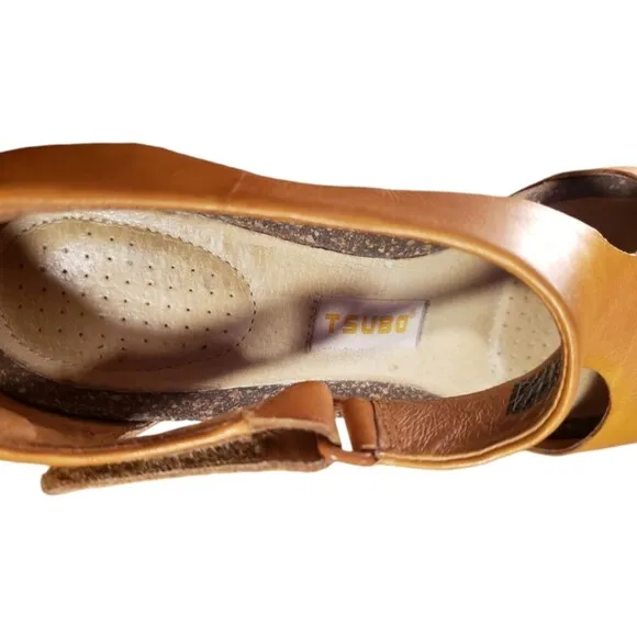 Tsubo Isara Leather / Wood Sculptural Wedges~$240