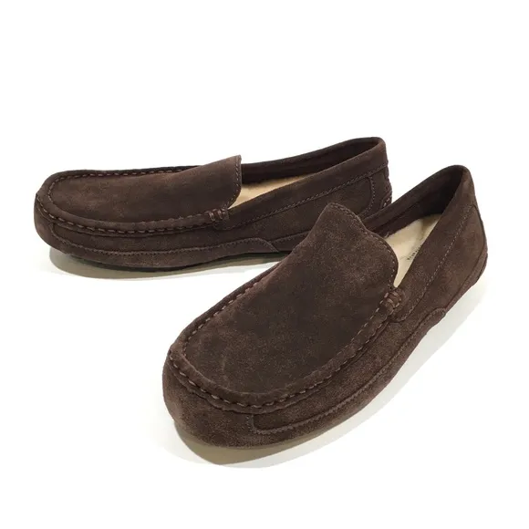 UGG Alder Men’s Driving Moccasins Slip-Ons -Espresso Suede -US 8 -NEW