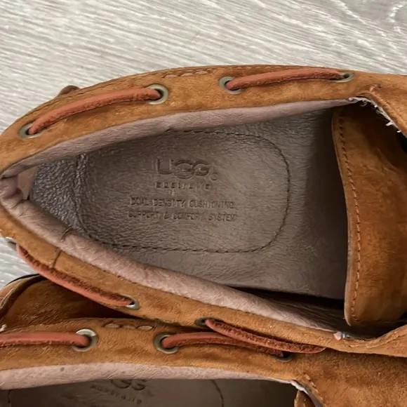 UGG Australia 3123 Men’s Brown Leather Suede Moccasins Boat Loafers Sz 10