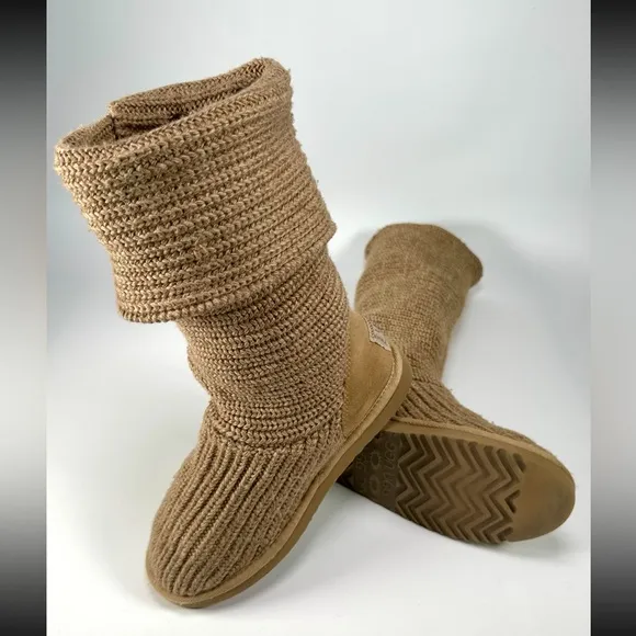 UGG Australia Classic Knit Cardy Knee High Sweater Boots Sheepskin in Chestnut