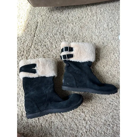 UGG Australia Suede Boots Shearling Cuff Buckle Accent Black Women's Size 7
