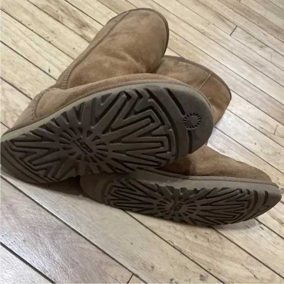 UGG Australia Womens Tall Boots Tan Leather Upper 5 Sheep Fur Warm Pull On Flat