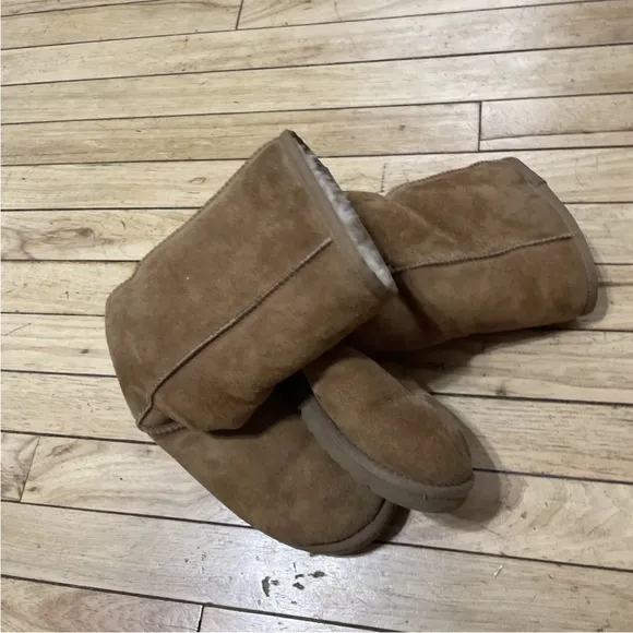 UGG Australia Womens Tall Boots Tan Leather Upper 5 Sheep Fur Warm Pull On Flat