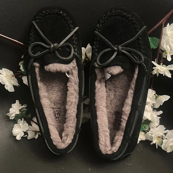 UGG Black Moccasin Shoes with Plush Lining, very comfortable brand new never use