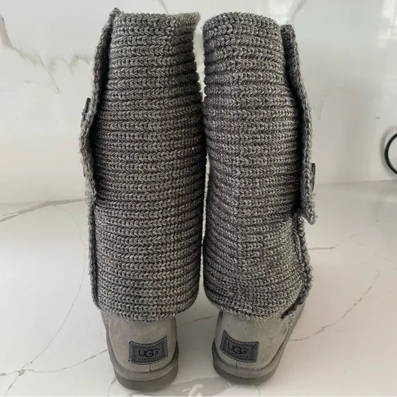 UGG CARDY GRAY KNIT PULL ON BOOTS  SIZE 7