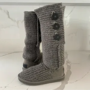UGG CARDY GRAY KNIT PULL ON BOOTS  SIZE 7