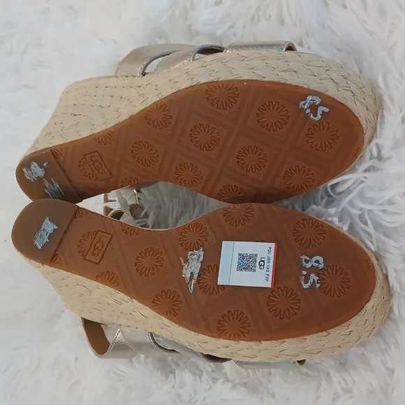 UGG® Careena Platform Wedge Espadrille Sandals Gold NEW