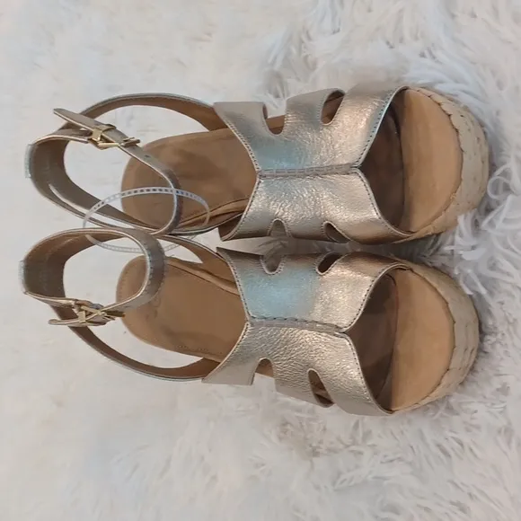 UGG® Careena Platform Wedge Espadrille Sandals Gold NEW