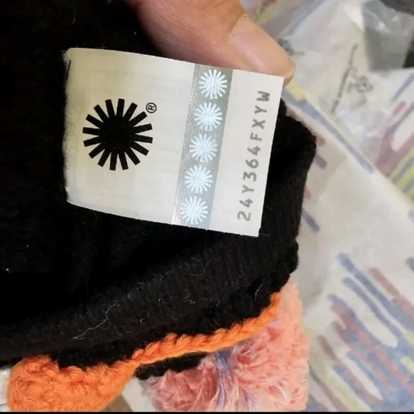 UGG Crochet Classic Boots, US 7, Grannycore Black