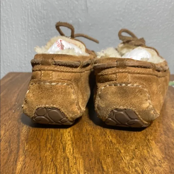 UGG Kids Moccasins in Tan Suede