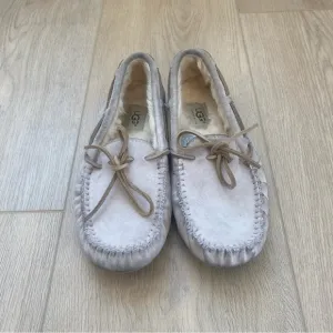 Ugg Light Pink Suede Sherling Lined Moccasins