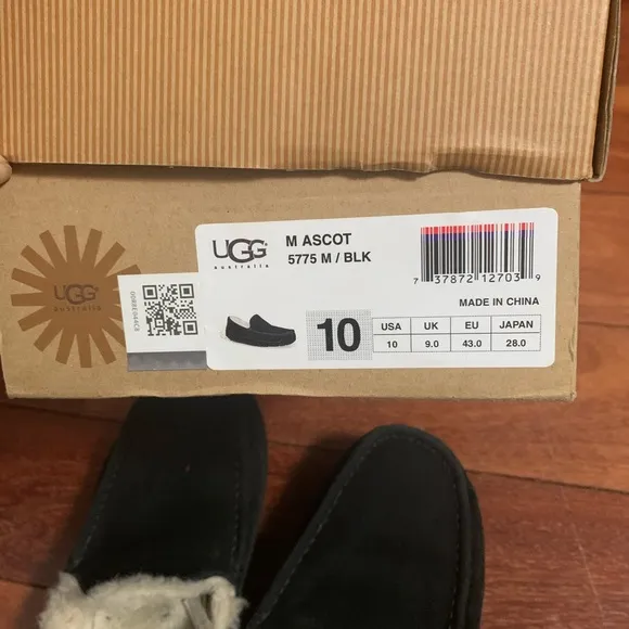 Ugg Men’s suede moccasins