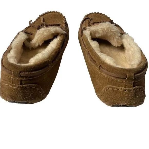 UGG Moccasins Women's  Brown Dakota Slip On Sz 5