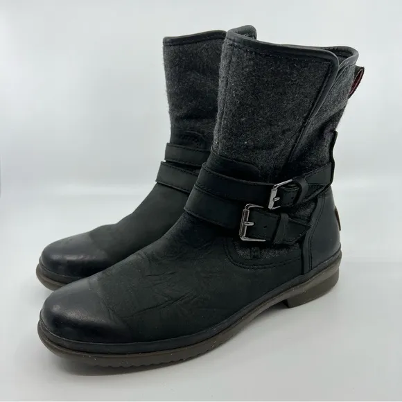 UGG Simmens Black leather canvas moto boots size 6.5‎