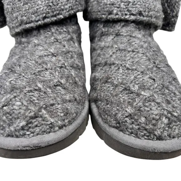 UGG Women’s Cardy Grey Knit Pull On Winter Boots Size US 8