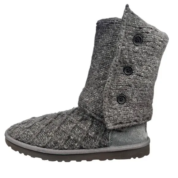 UGG Women’s Cardy Grey Knit Pull On Winter Boots Size US 8