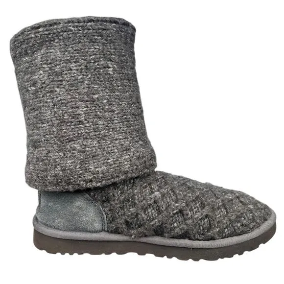 UGG Women’s Cardy Grey Knit Pull On Winter Boots Size US 8