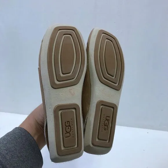 UGG Rose Beige Suede Moccasins Size 7