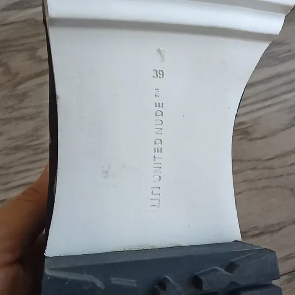 United Nude slip on shoes size 39 US8
