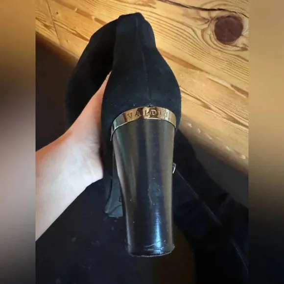 Valdini Carina black suede knee high heeled boots with soft lining size 9