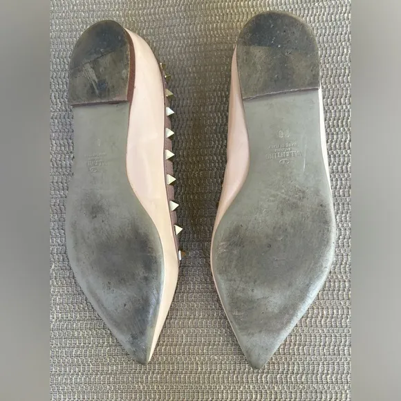 Valentino Garavani Rock-stud Flats EU36
