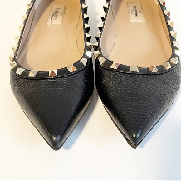 Valentino Rockstud Black Grainy Leather Flat Size 39.5