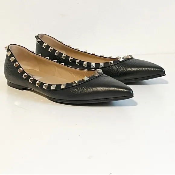 Valentino Rockstud Black Grainy Leather Flat Size 39.5