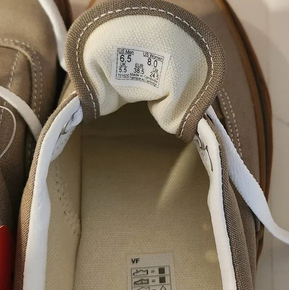 VANS &quot;OFF THE WALL&quot; SHOES