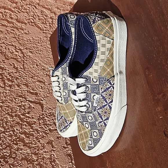 Vans authentic Patchwork Unisex sneakers tennis shoes size M6.5 /Wo'n 8