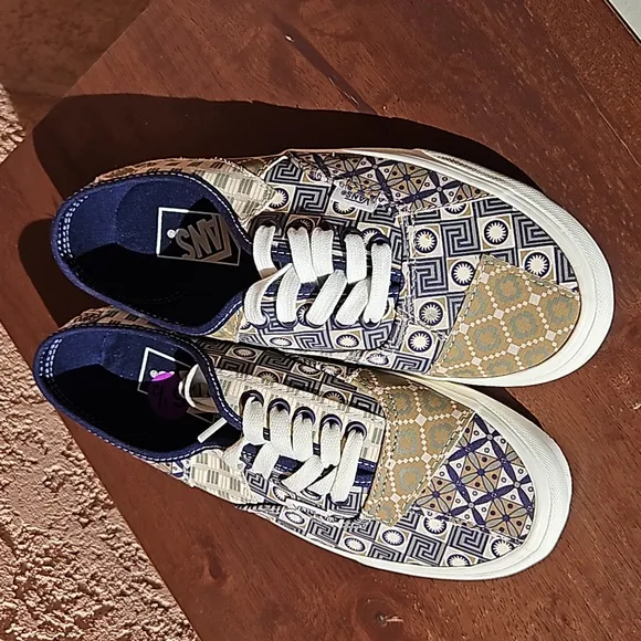 Vans authentic Patchwork Unisex sneakers tennis shoes size M6.5 /Wo'n 8