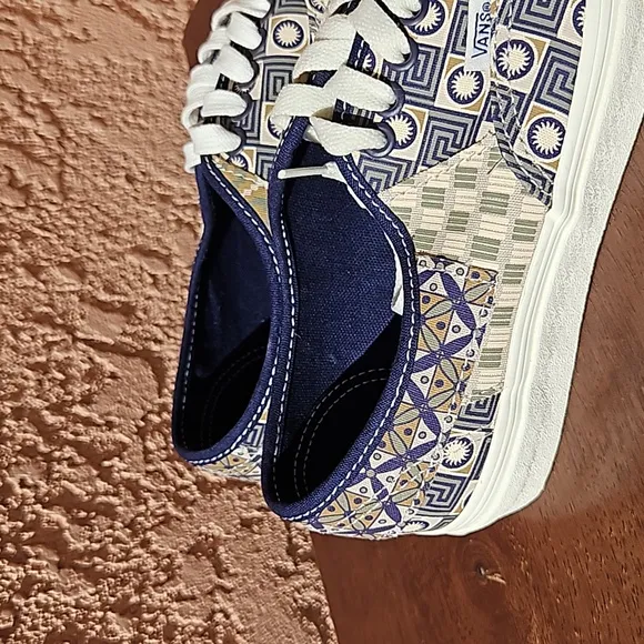 Vans authentic Patchwork Unisex sneakers tennis shoes size M6.5 /Wo'n 8